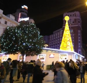 Plaza de Callao en Madrid por Navidad: CR.