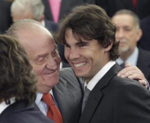 Rafa Nadal y el rey Juan Carlos I mantienen una estrecha relación desde hace muchos años: EFE.
