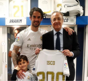 Isco celebra junto a Florentino Pérez y su hijo mayor la victoria en el Clásico y sus 300 partidos como madridista: Instagram.