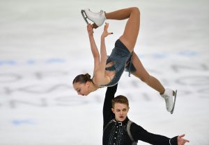 Alexandra Boikova y Dimitri Kozlovski son los actuales campeones de Europa en patinaje en parejas: Agencias.