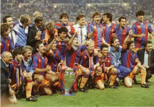 Este es el Barça que ganó la primera Champions de su historia: La Vanguardia.