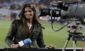 Sara Carbonero cuando era periodista deportiva en Mediaset: Hola.