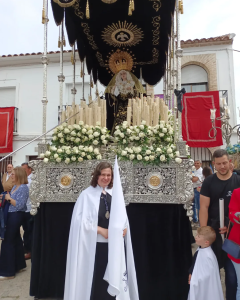 Como diría una canción de Alejandro Sanz, mi Soledad y yo: Ravelo.