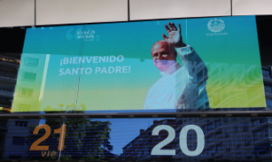 El Bernabéu da la bienvenida al Papa León XIV: Ravelo.
