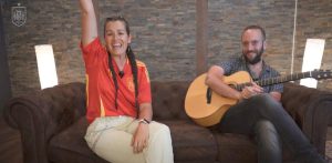 Isabel Aaiún canta "Potra salvaje" para animar a la selección española en la Eurocopa 2024: RFEF.