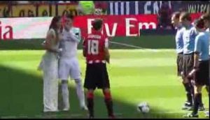 Amaya Valdemoro hizo el saque de honor en el Bernabéu tras proclamarse campeona de Europa con la selección española en 2013: YouTube.